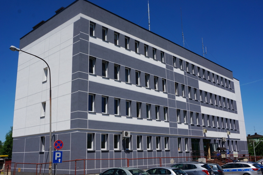 Budynek Komisariatu Policji w Łazach